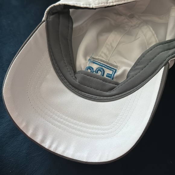 ESC hat‎ - Picture 2 of 3